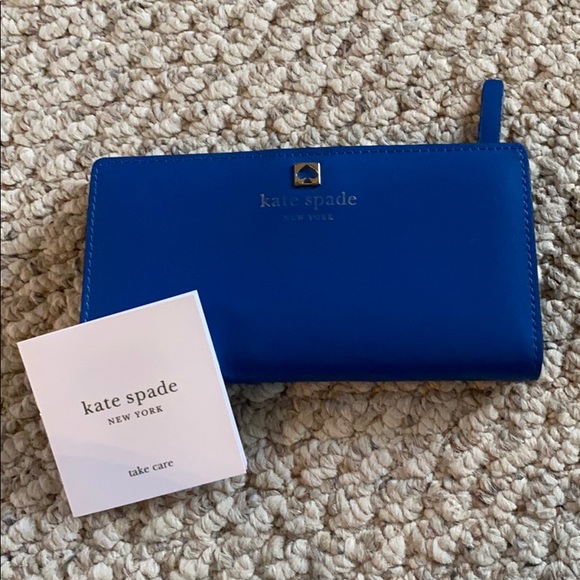 kate spade Handbags - ✨HP✨Kate Spade Wallet